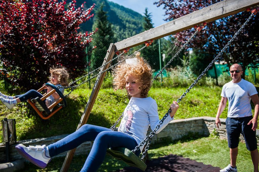 Villaggio Turistico Camping Cervino Antey-Saint-André Exterior foto