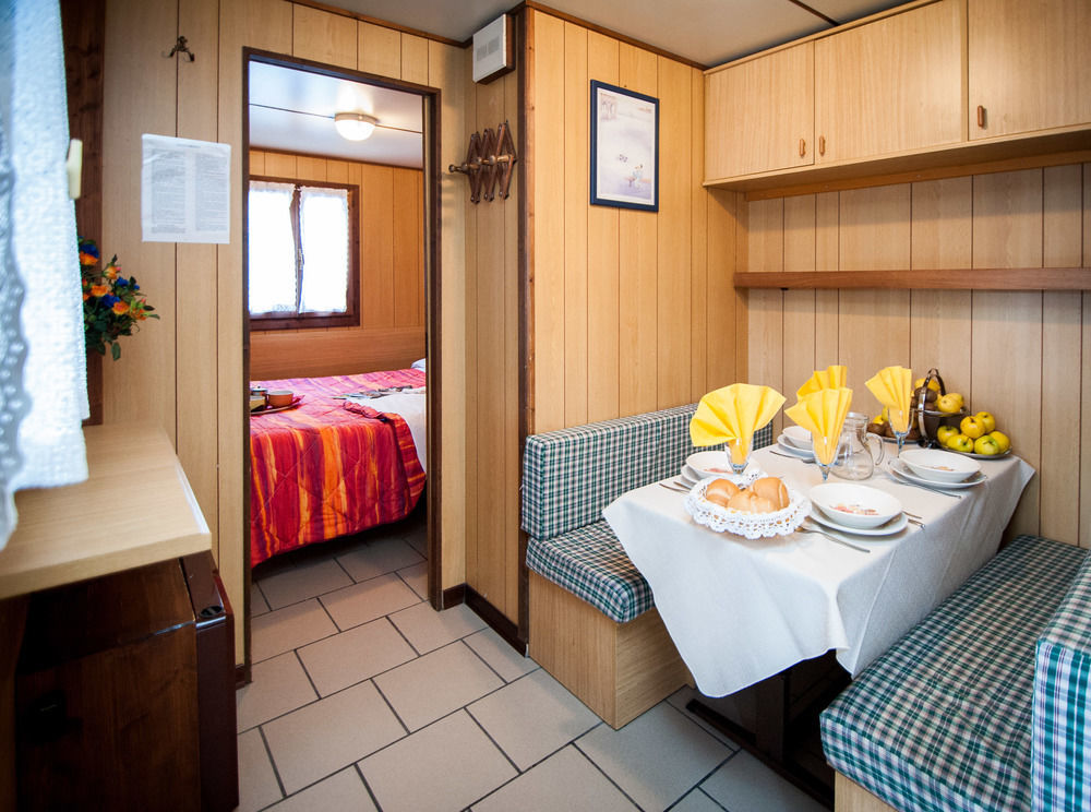 Villaggio Turistico Camping Cervino Antey-Saint-André Exterior foto