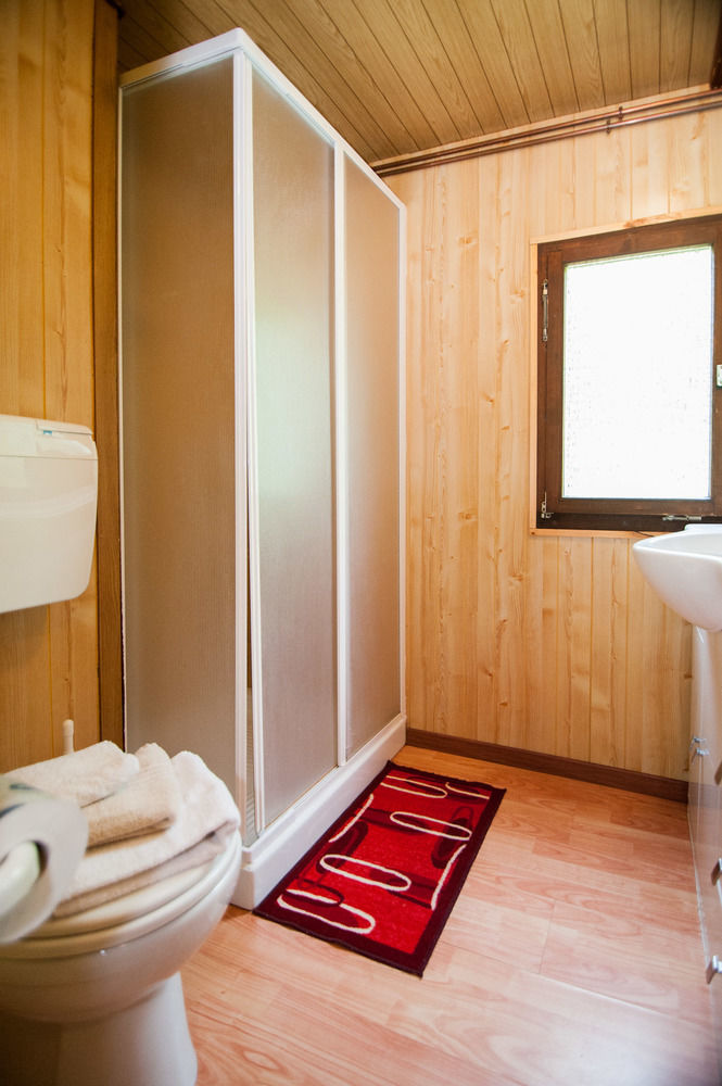 Villaggio Turistico Camping Cervino Antey-Saint-André Exterior foto