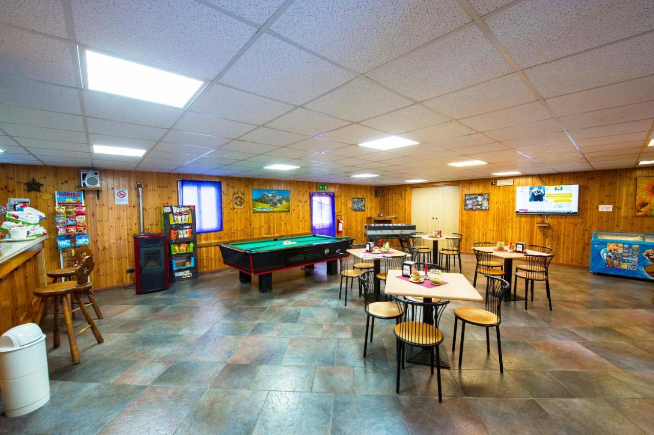 Villaggio Turistico Camping Cervino Antey-Saint-André Exterior foto
