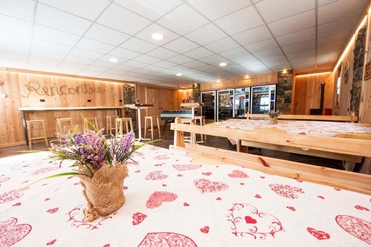 Villaggio Turistico Camping Cervino Antey-Saint-André Exterior foto